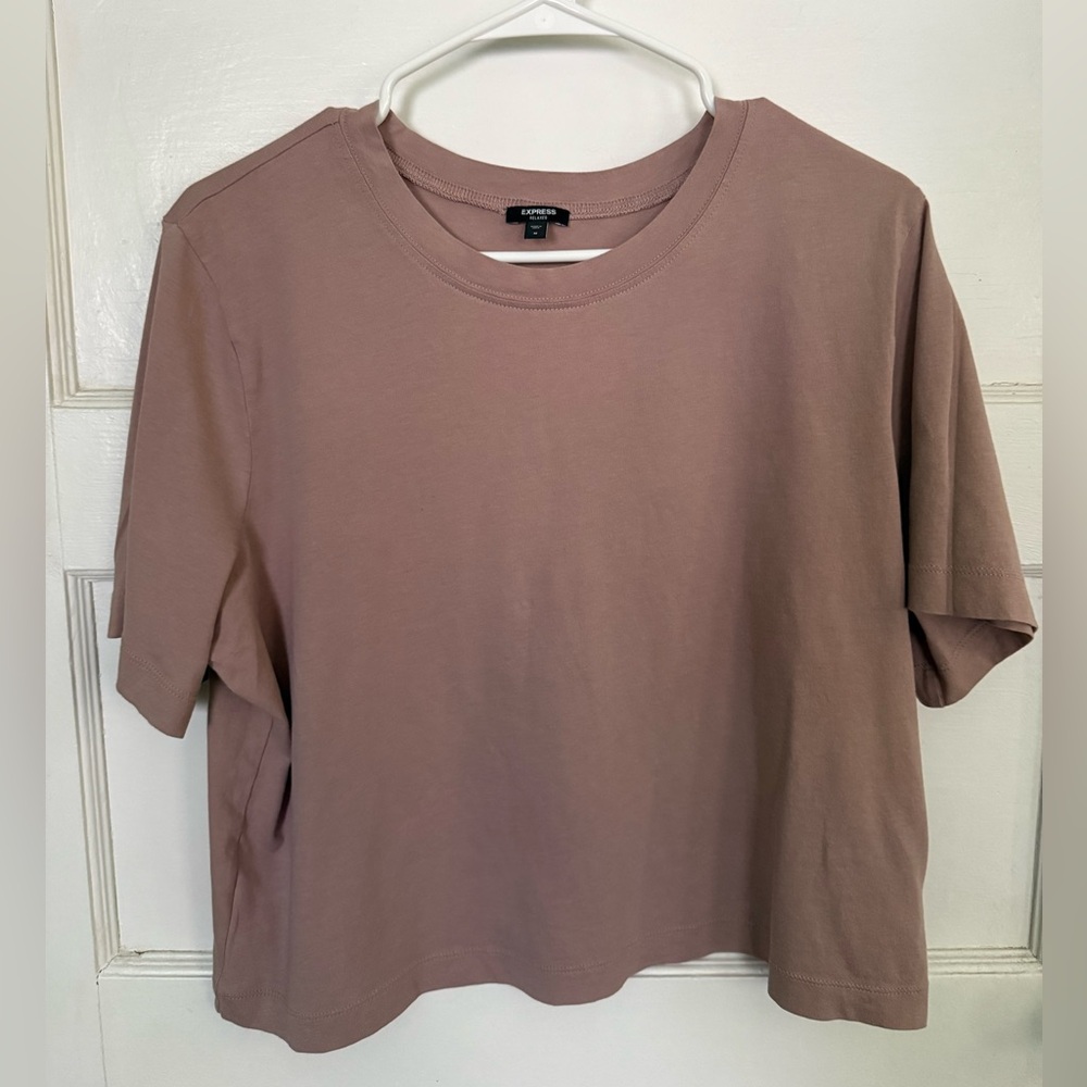 Express Blushing Mauve Crew Neck Short Sleeve Boyfriend Tee